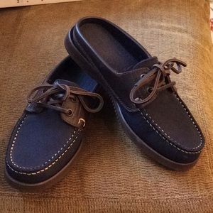 NWOT! Dooney & Bourke “Paraboot” marine shoe